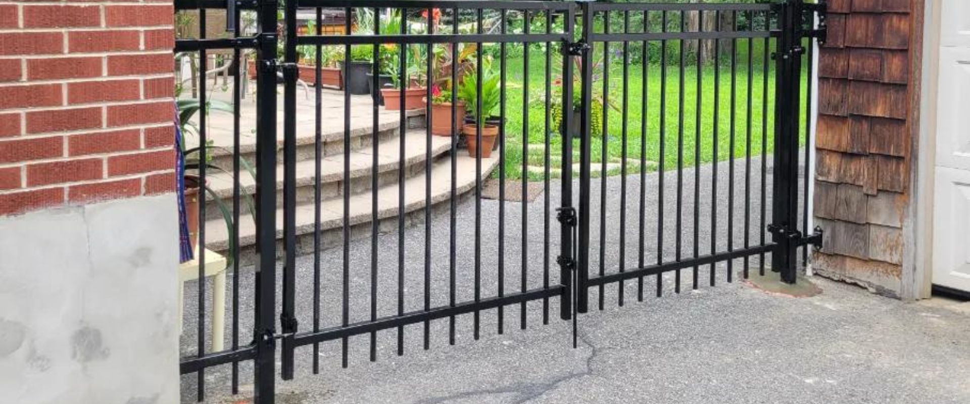 Ottawa Fence Removal and Disposal